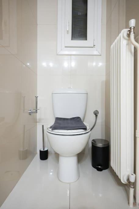 Syntagma Square, 70Sqm Pentelis Sunny Apartment Atenas Exterior foto