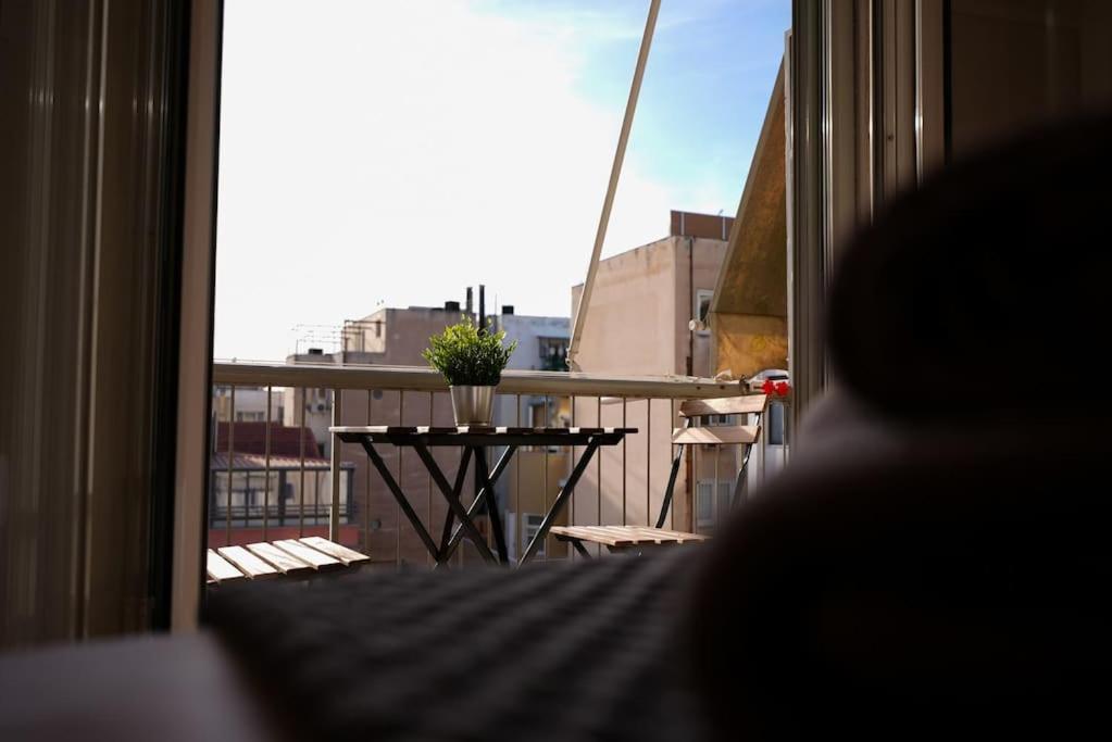 Syntagma Square, 70Sqm Pentelis Sunny Apartment Atenas Exterior foto